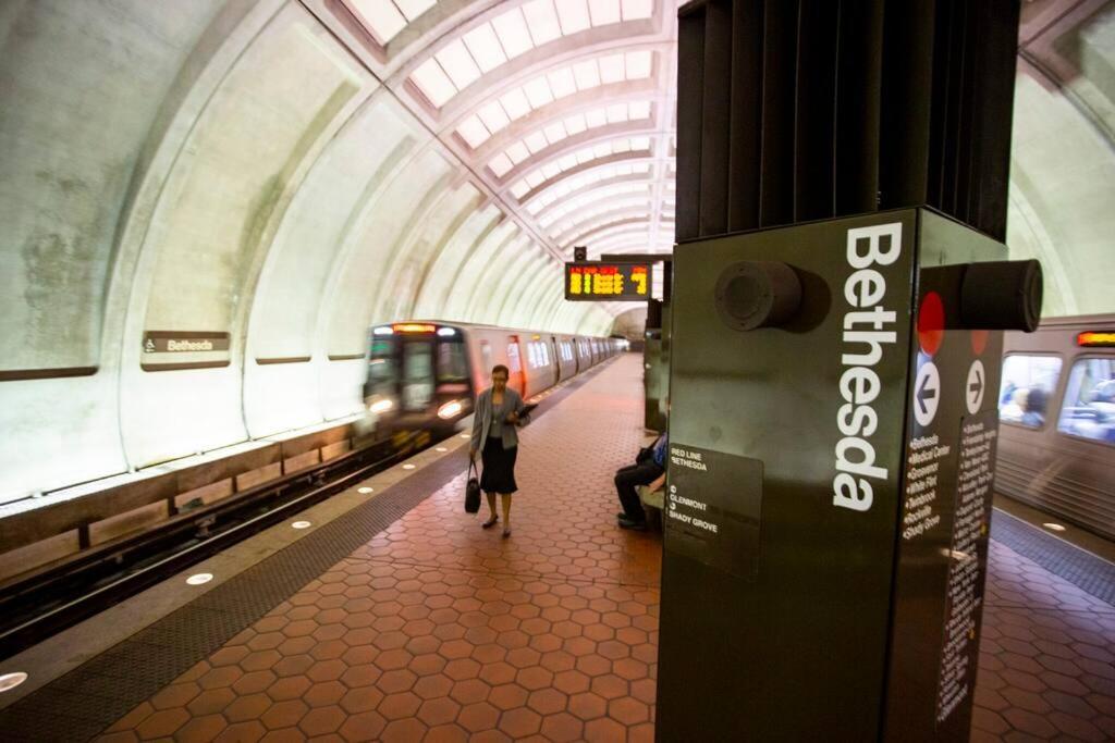 Dc'S Best Location 4 Bed With Parking Walk To Metro And Nightlife Bethesda Row Chevy Chase Buitenkant foto