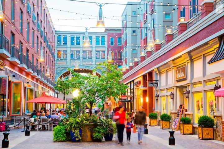 Dc'S Best Location 4 Bed With Parking Walk To Metro And Nightlife Bethesda Row Chevy Chase Buitenkant foto